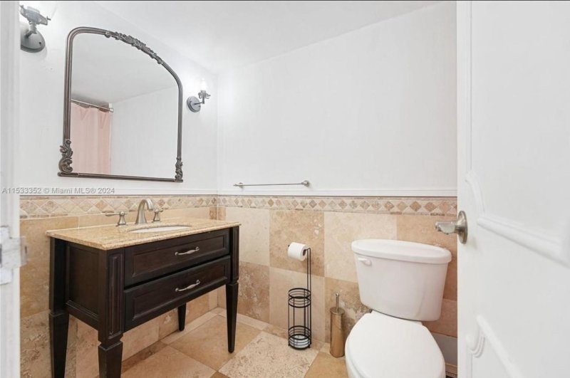 Apartment for rent at Majorca Towers 302