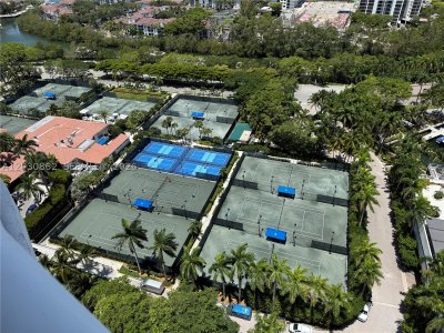 Alquiler de apartamento en 7000 Williams Island 2403