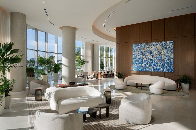 Condo for sale at One Park Tower by Turnberry 2108