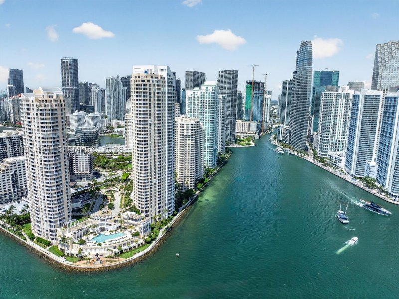 Comprar apartamento en Three Tequesta Point 3402
