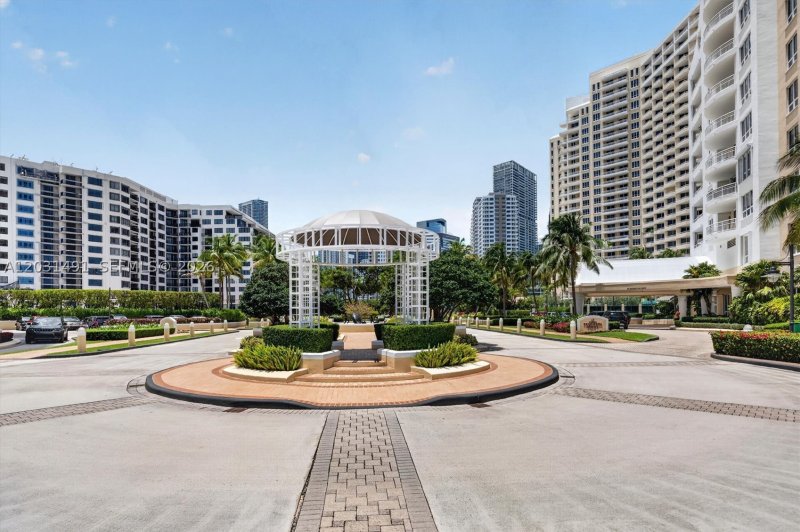 Comprar apartamento en Three Tequesta Point 3402