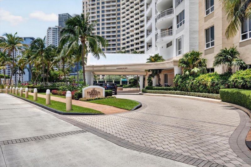 Comprar apartamento en Three Tequesta Point 3402