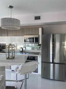 Alquiler de apartamento en Eden House Condo 1201