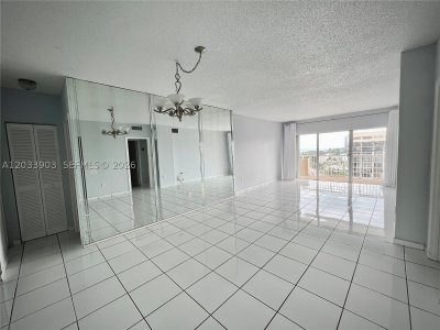 Comprar apartamento en The Hemispheres 12N