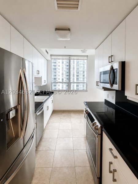 Apartment for rent at Courts Brickell Key 1710
