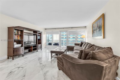 Comprar apartamento en The Galleon 606