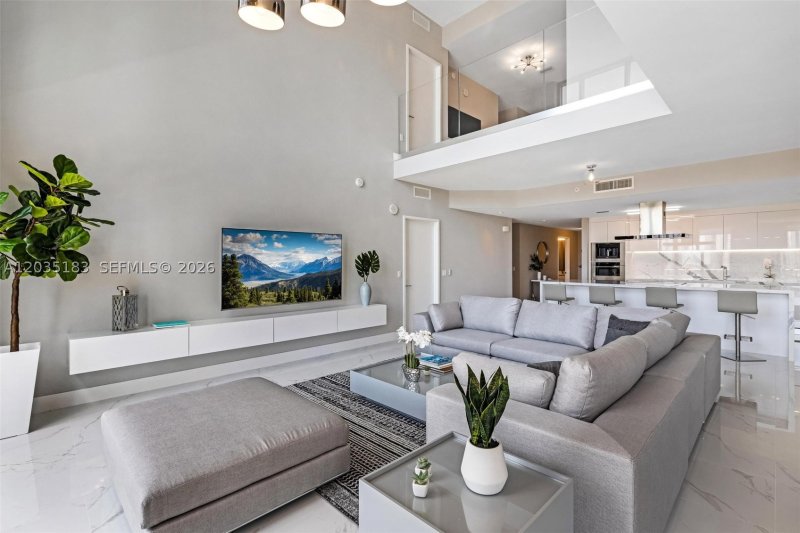 Apartment for rent at Parque Towers at St. Tropez 5-506