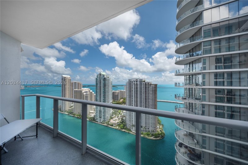 Comprar apartamento en Met 1 T-3406