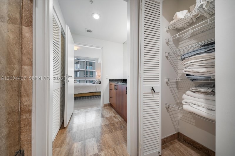 Comprar apartamento en Met 1 T-3406