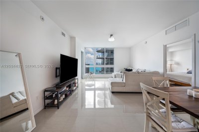 Comprar apartamento en Met 1 T-3406