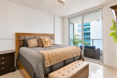 Comprar apartamento no Aria on The Bay 3007