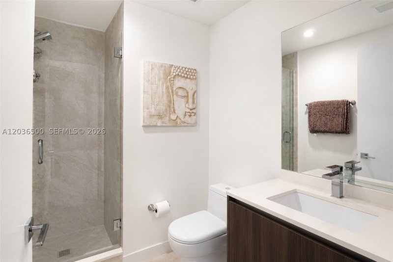 Comprar apartamento en Aria on The Bay 3007