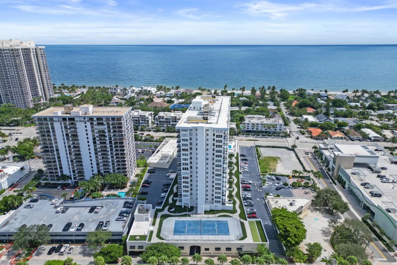 Condo for sale at Berkley South 3d