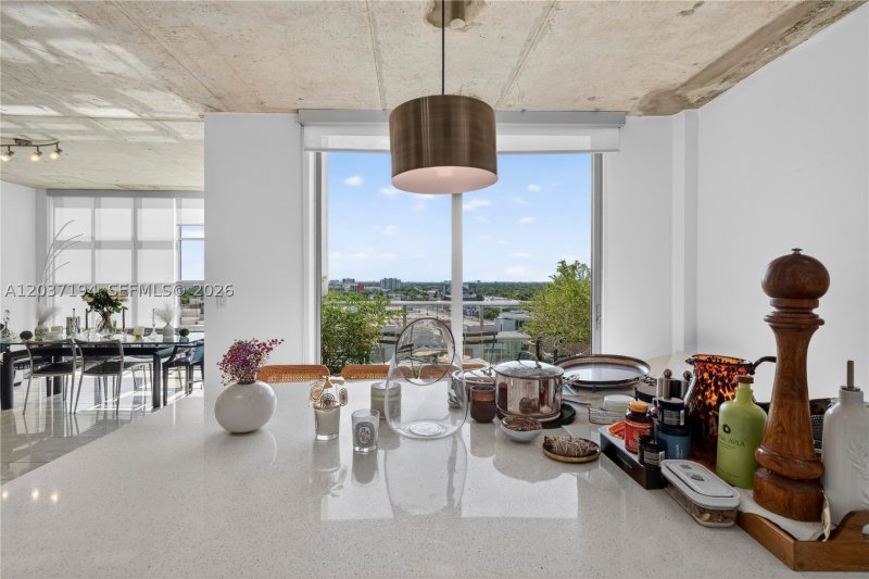 Condo for sale at Midtown Miami 2 PM03