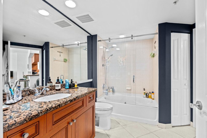 Property photo # 6