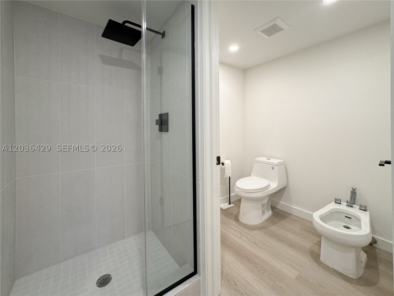 Condo for sale at Key Colony IV Botanica 170
