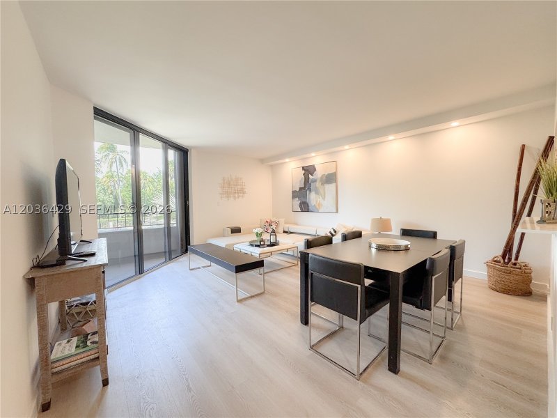 Condo for sale at Key Colony IV Botanica 170