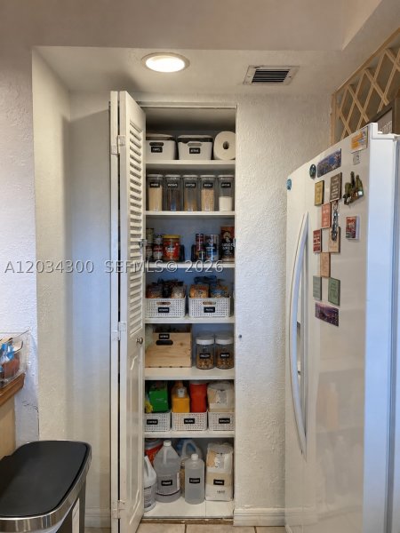 Apartment for rent at The Venetia 33H