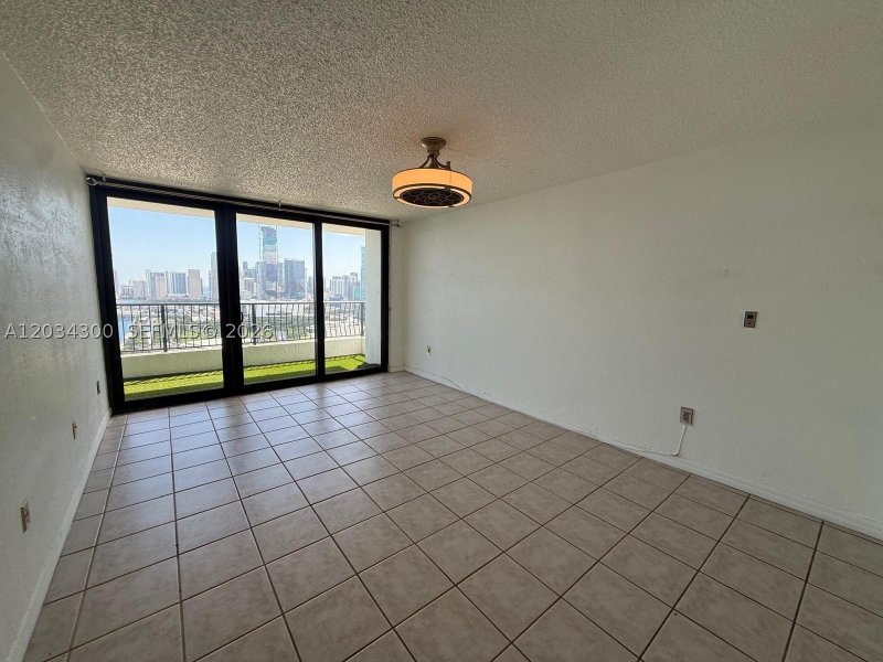 Apartment for rent at The Venetia 33H