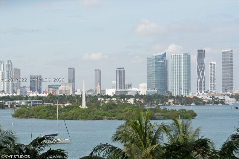 Apartment for rent at Flamingo 654S
