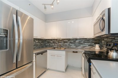 Flamingo Apt #654S