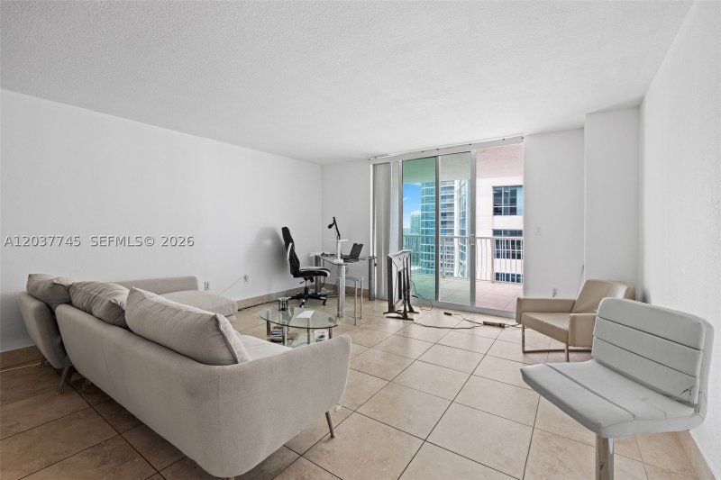 Comprar apartamento no The Club At Brickell Bay 3714