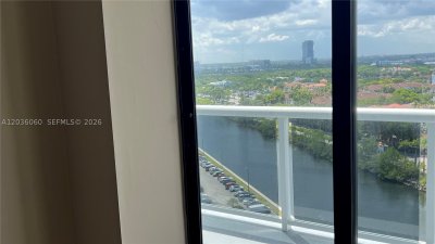 Comprar apartamento en Waterview 1639