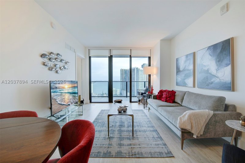 Apartment for rent at Hyde Midtown 3006