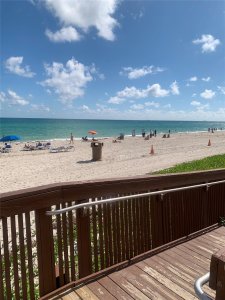 Comprar apartamento no Aventura Beach Club 231