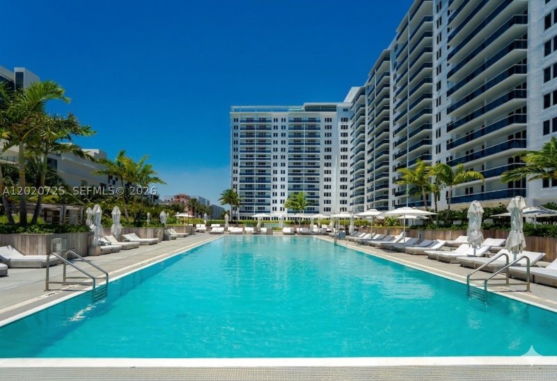 Alquiler de apartamento en Roney Palace 804