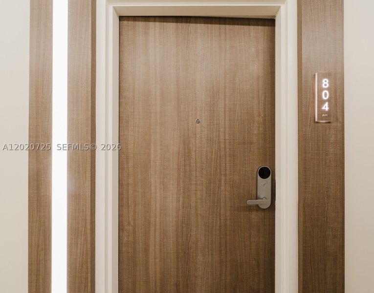 Alquiler de apartamento en Roney Palace 804