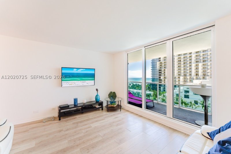 Alquiler de apartamento en Roney Palace 804