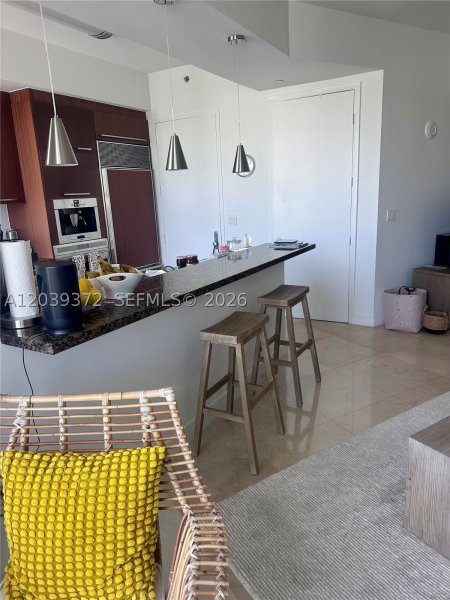 Comprar apartamento no Trump Tower Three 1505