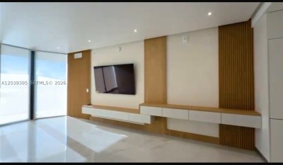 Alquiler de apartamento en Aria Reserve Miami 1505