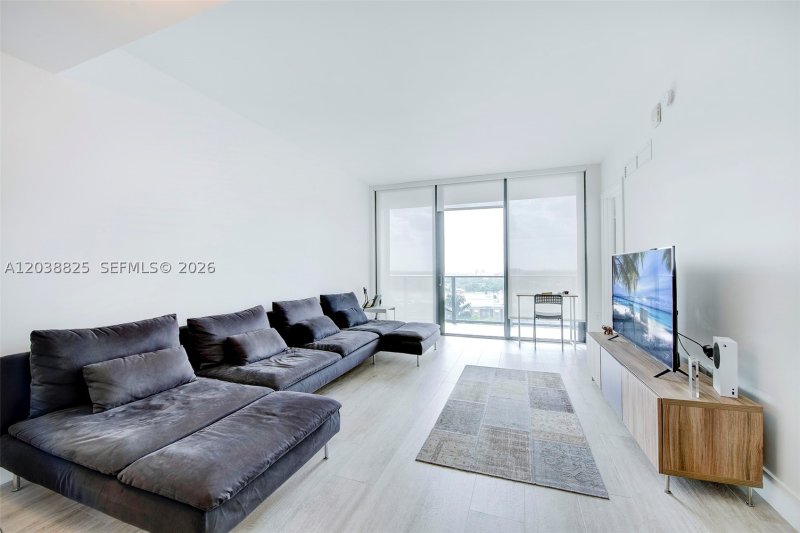 Apartment for rent at Hyde Midtown 1111