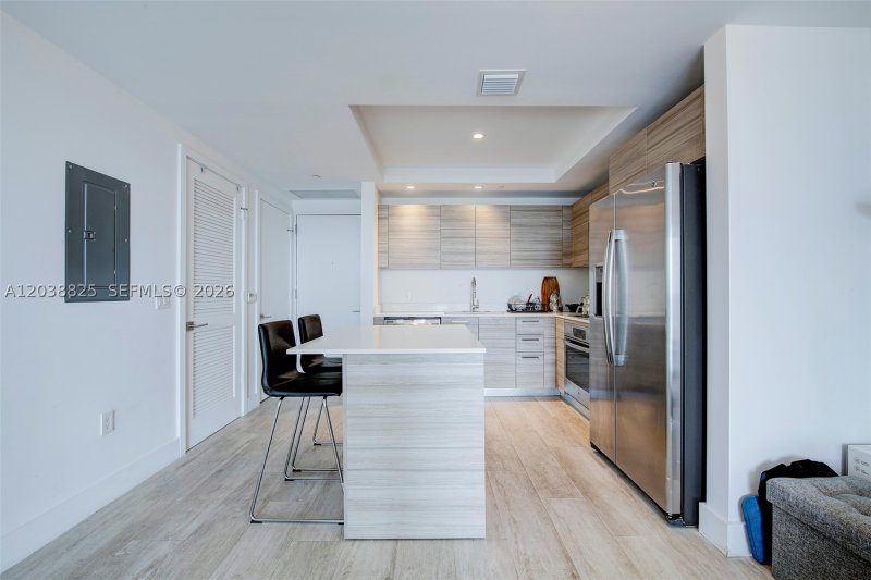 Apartment for rent at Hyde Midtown 1111