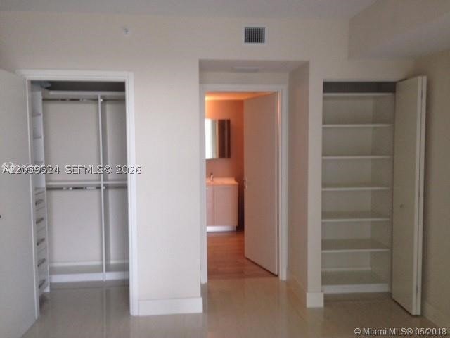 Apartment for rent at Brickell House Condo 1707
