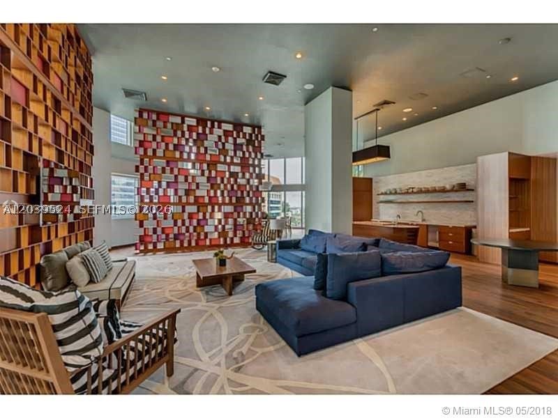Apartment for rent at Brickell House Condo 1707