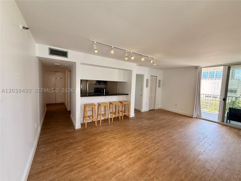 Apartment for rent at Madison Miami E-1008