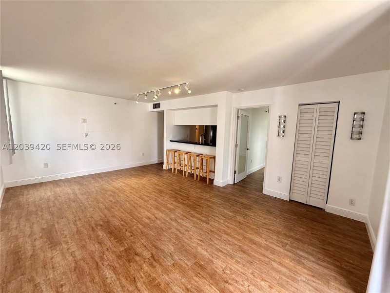Apartment for rent at Madison Miami E-1008