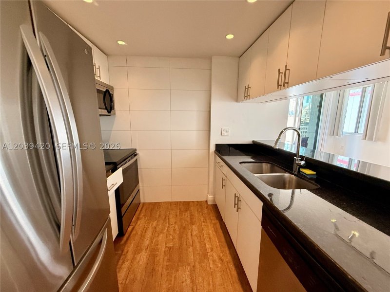 Apartment for rent at Madison Miami E-1008