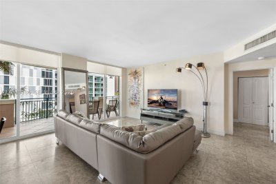 Alquiler de apartamento en King David 708