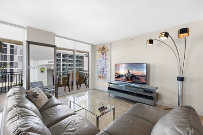 Alquiler de apartamento en King David 708