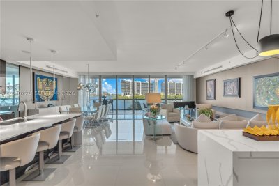 Comprar apartamento en Echo Aventura 318