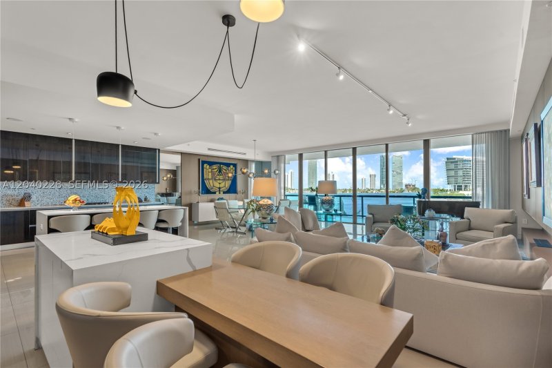 Comprar apartamento en Echo Aventura 318