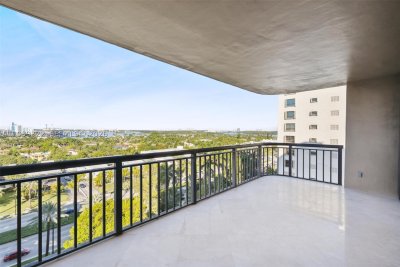 Alquiler de apartamento en Tiffany Bal Harbour 907