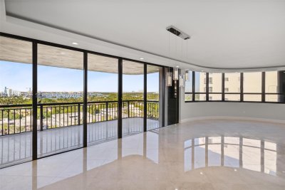 Alquiler de apartamento en Tiffany Bal Harbour 907