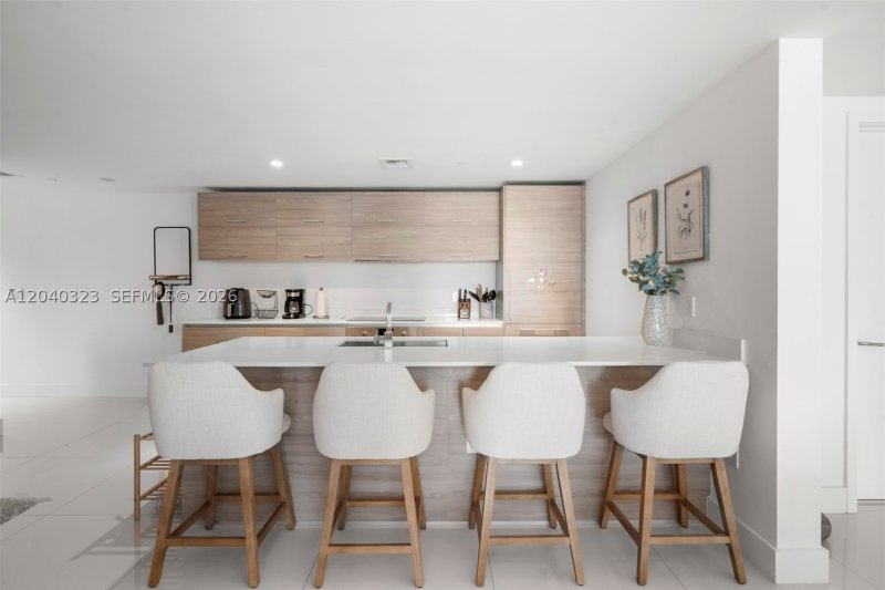 Condo for sale at Dua Miami - SLS Brickell Condo 2110