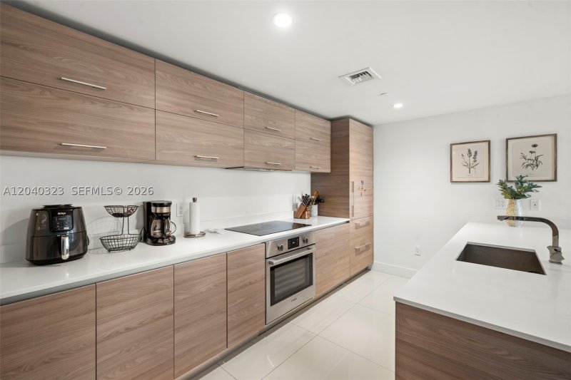 Condo for sale at Dua Miami - SLS Brickell Condo 2110