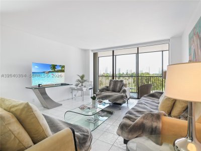 Comprar apartamento en Coronado I 536